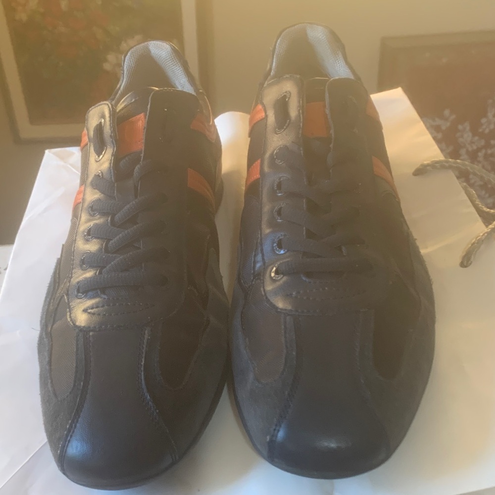 Hugo Boss Men's Sneakers in Black and Orange